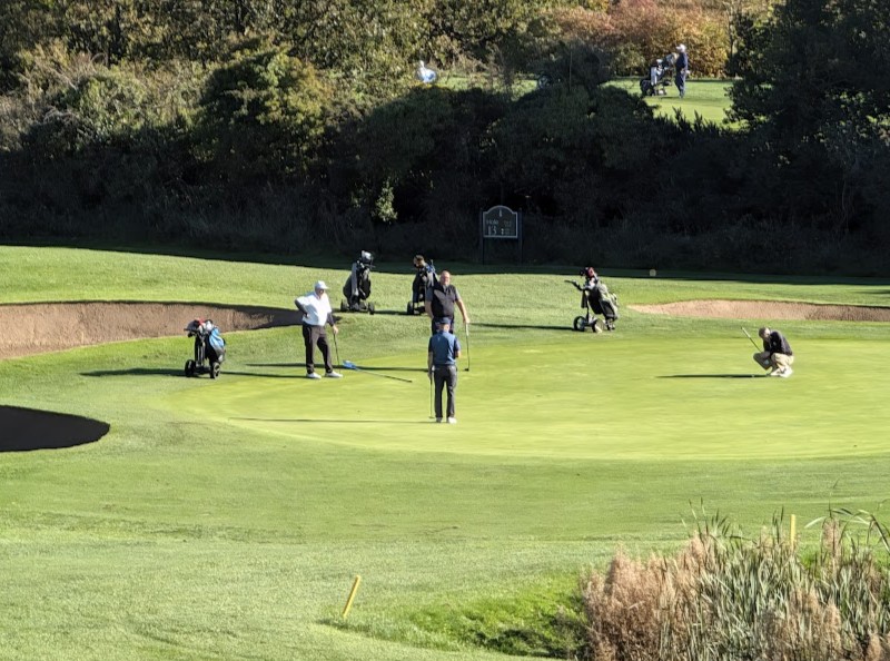 Hole_12_05